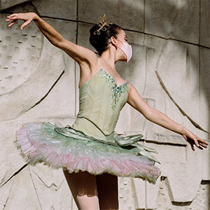 Katia Carranza, a Miami City Ballet principal, will dance the role of the Sugarplum Fairy.